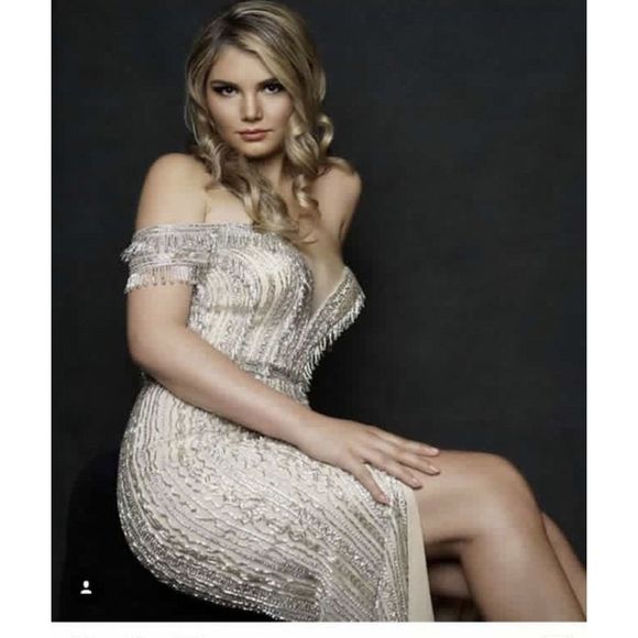 Silver Vienna Size 4 Side slit dress - Picture 1 of 2